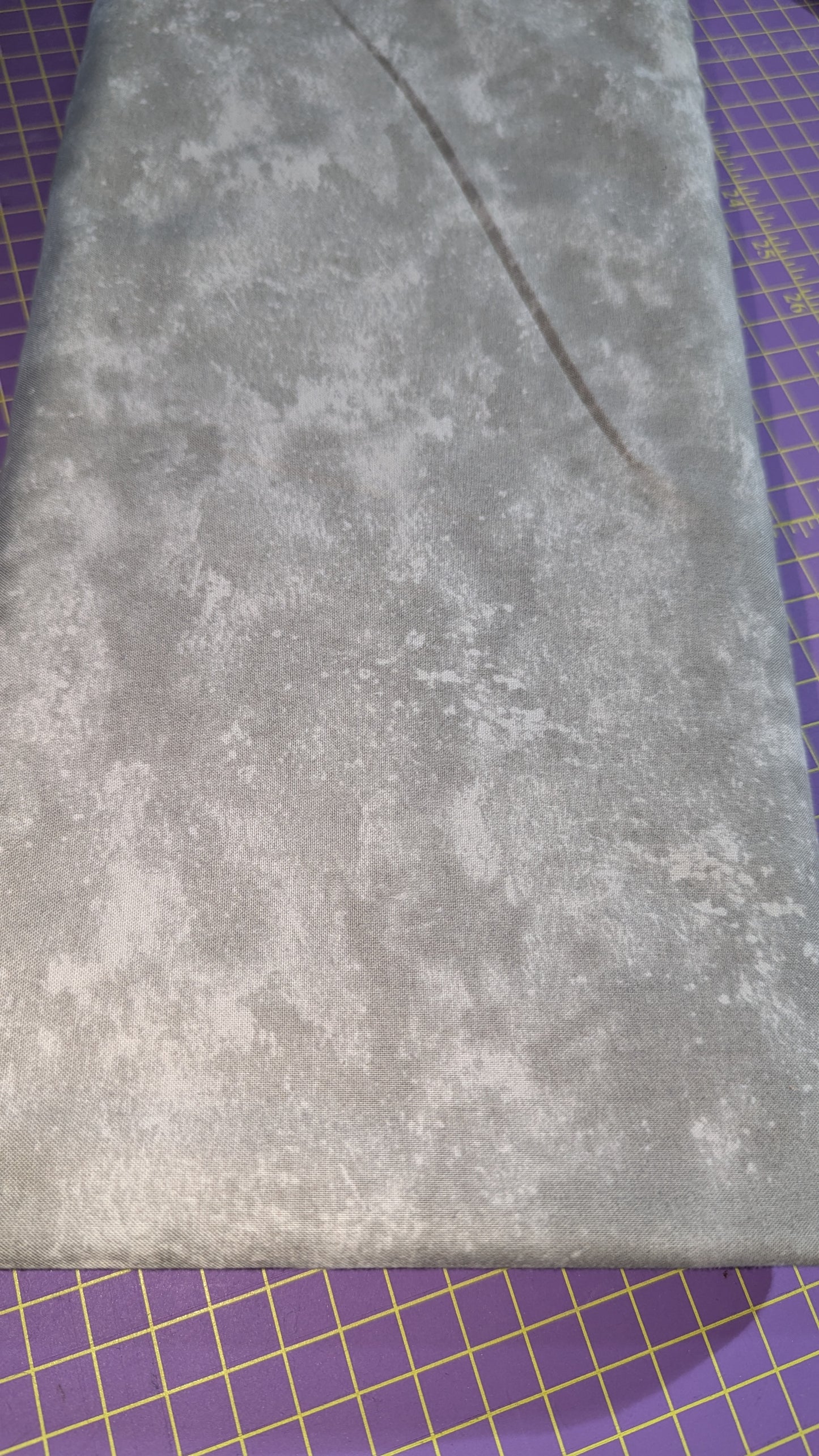 Northcott's Toscana Going Grey / Meter