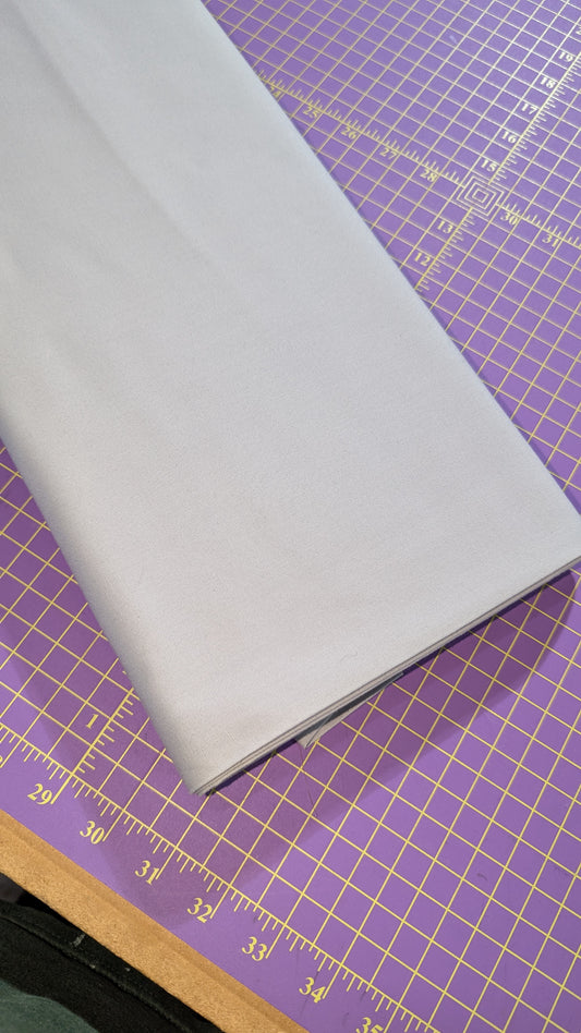 Northcott's Colorworks Premim Solid Grey / meter
